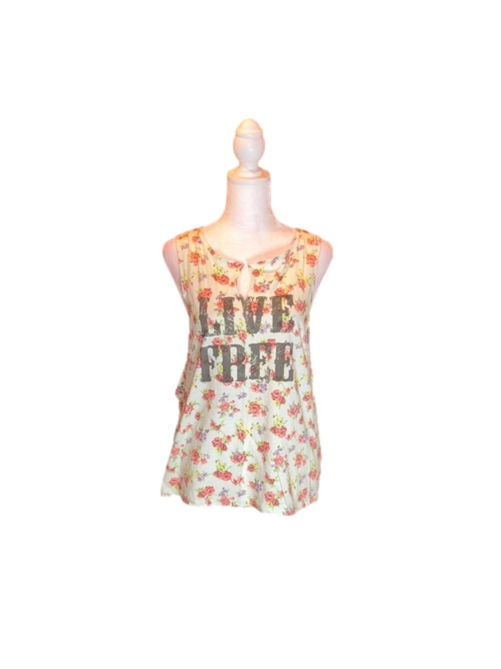 POLLY & ESTHER Adorable “LIVE FREE” Floral Tank Top Size M